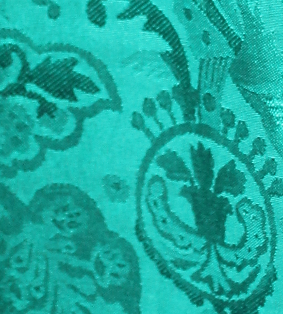 Emerald-green kimono, showing pattern